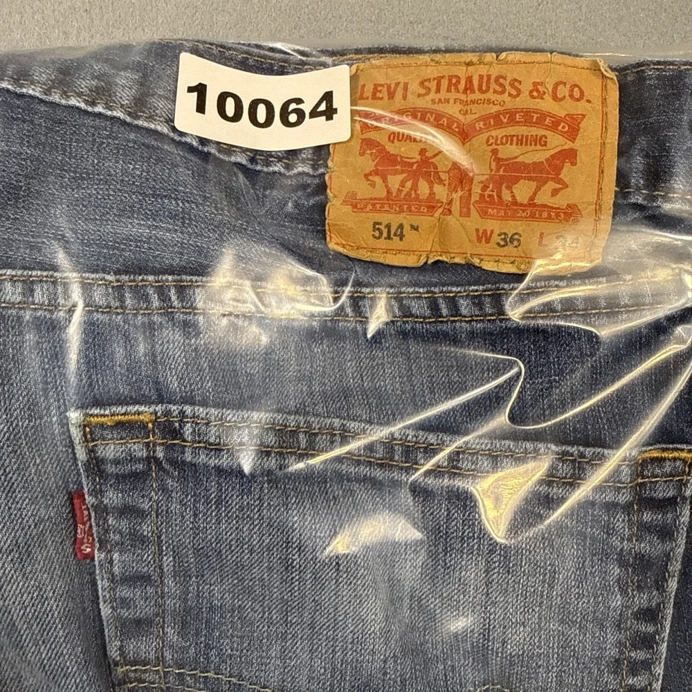 Levi's 514 Men Jeans 36X34 Measures 36/31.5 Blue Denim Straight Fit Logo